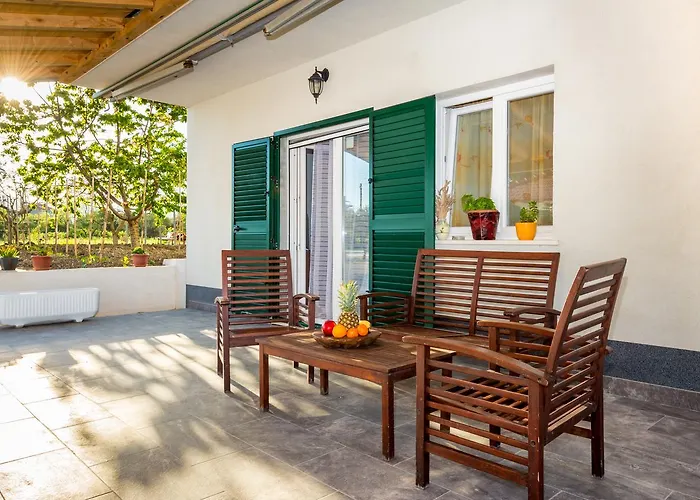 Villa Apartments Marko & Simun